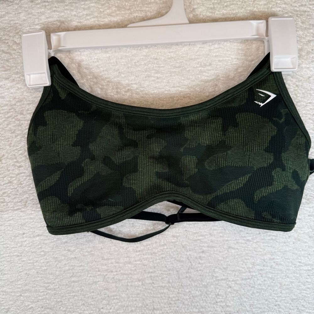 Gymshark Adapt Camo Cross Back Sports Bra womens size med green gymwear